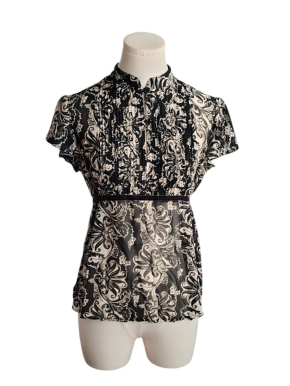 Emma James Black White Sheer Lightweight Floral High Neck Blouse Size 6 Petite